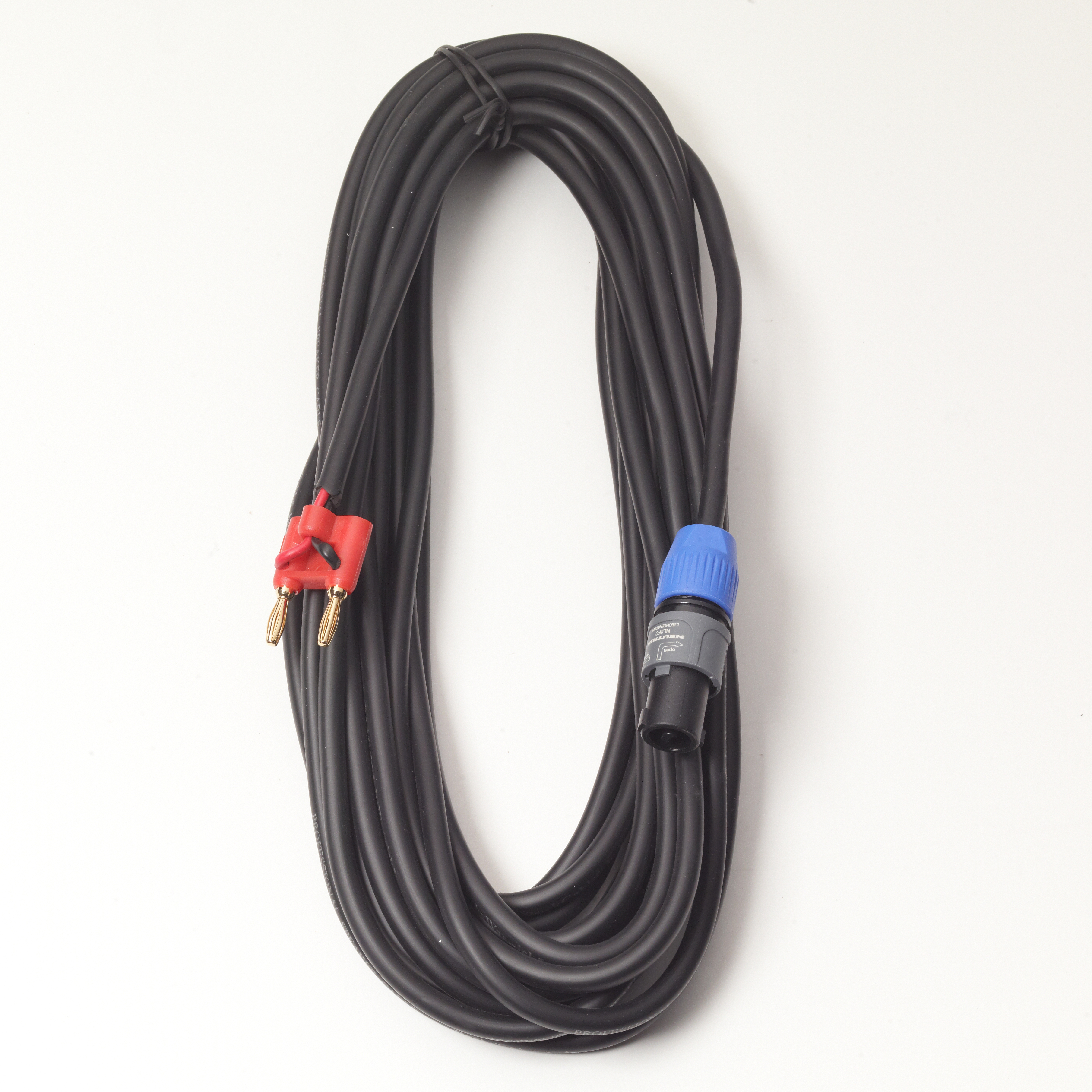 RockCable Speaker Cable - Speakon Plug (2-pole) / Banana Plug (4 mm) - 10 m / 32.8 ft