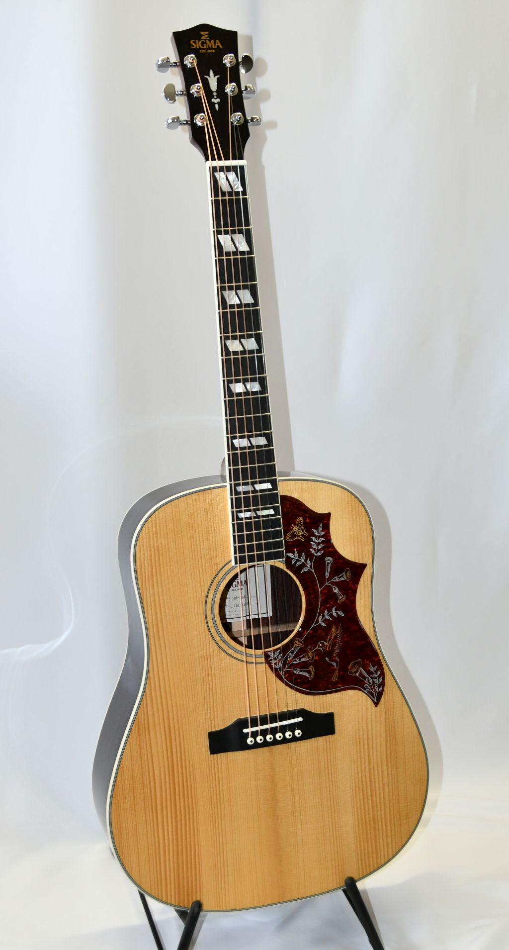 SIGMA SDR-SG5 Custom Westerngitarre vollmassiv inkl. Softshell Case